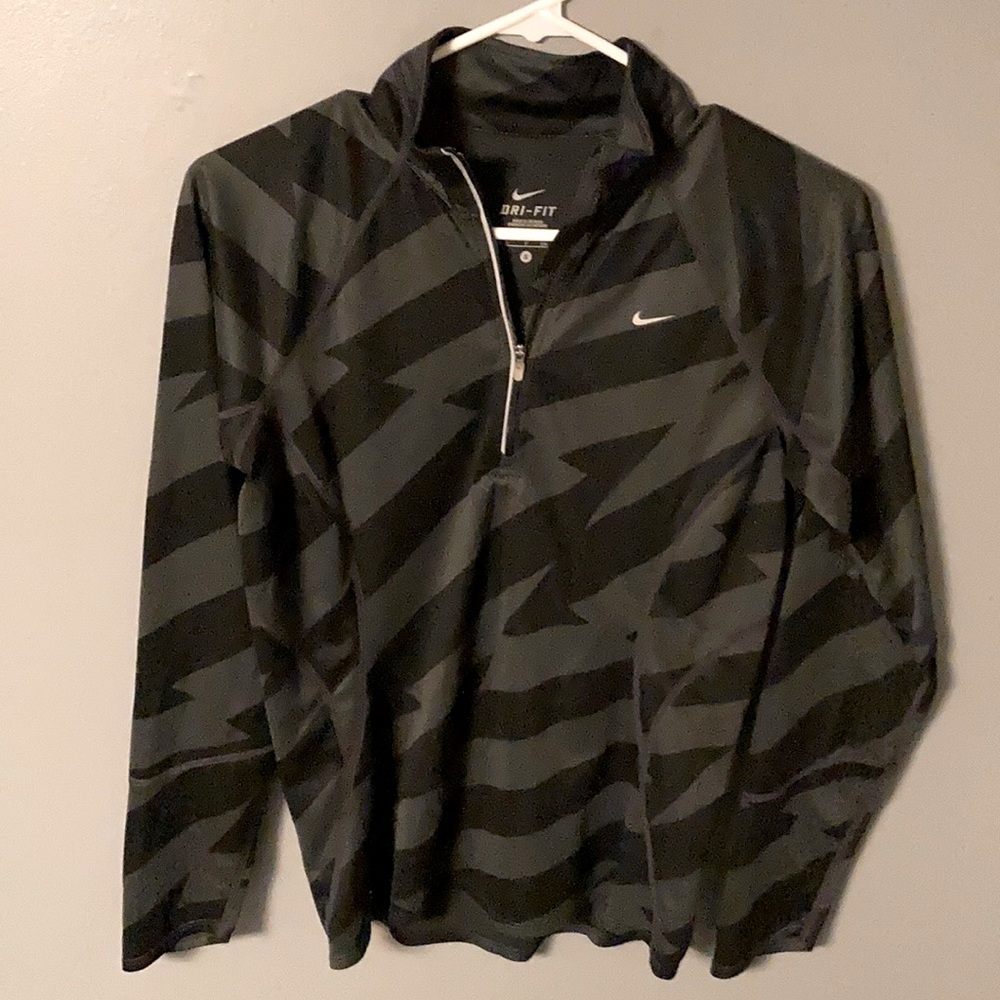 Nike 1/4 Zip Striped Athletic Shirt (S)